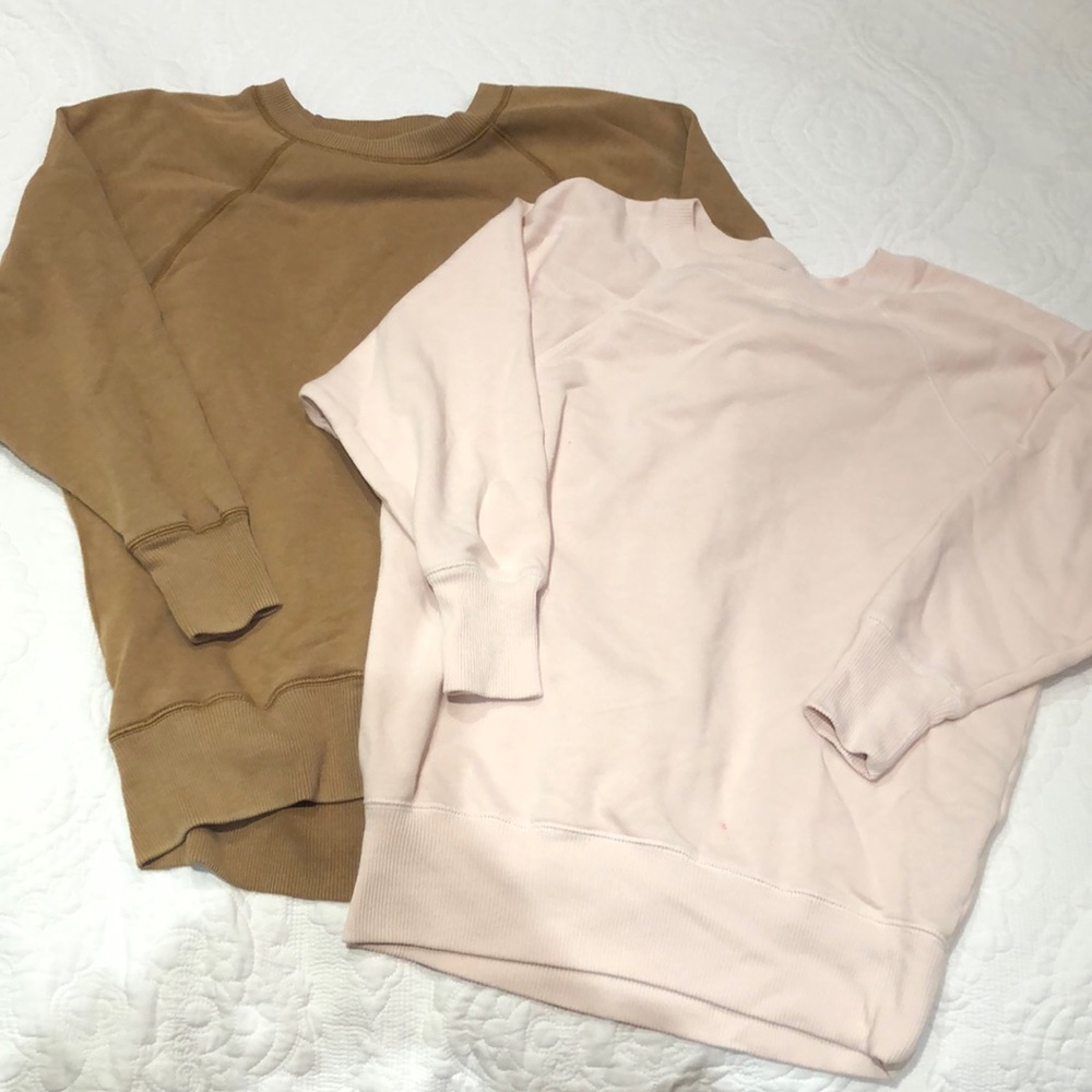 Aerie sweatshirts